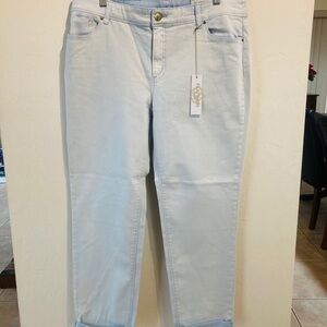 Chico's Light Blue Cropped / Cuffed Jeans